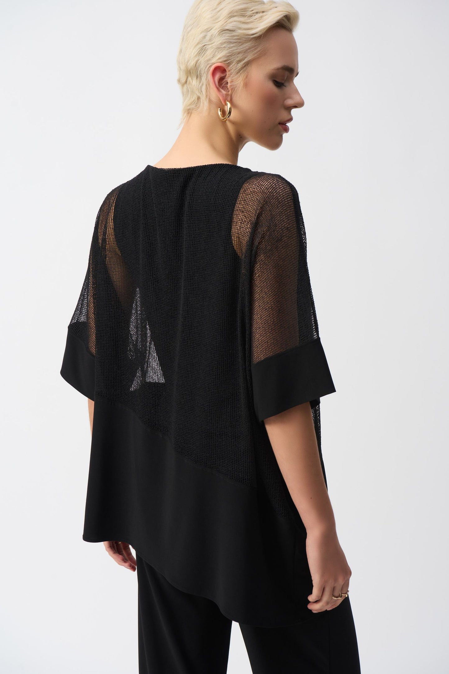 251092 Top cocoon in tulle e maglia effetto seta