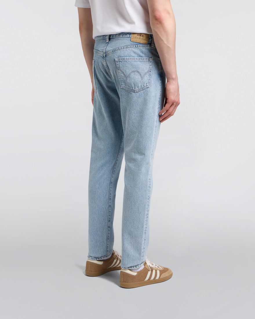 Slim Tapered Jeans fw25