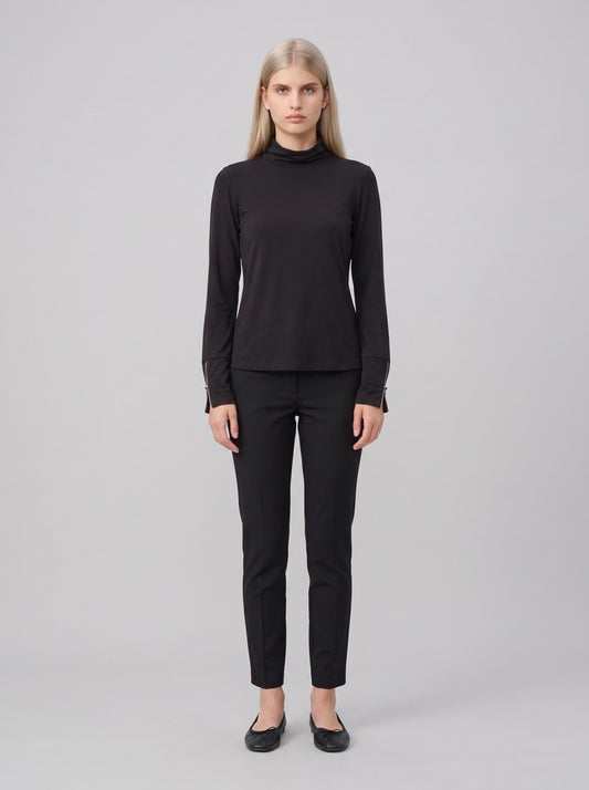 263103 Top aderente in jersey con collo lupetto - 11-Nero - front