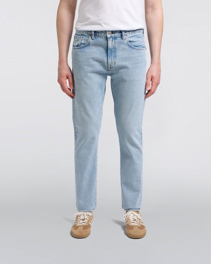Slim Tapered Jeans fw25