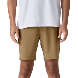 M's Hydropeak Hybrid Walk Shorts - 18 in.