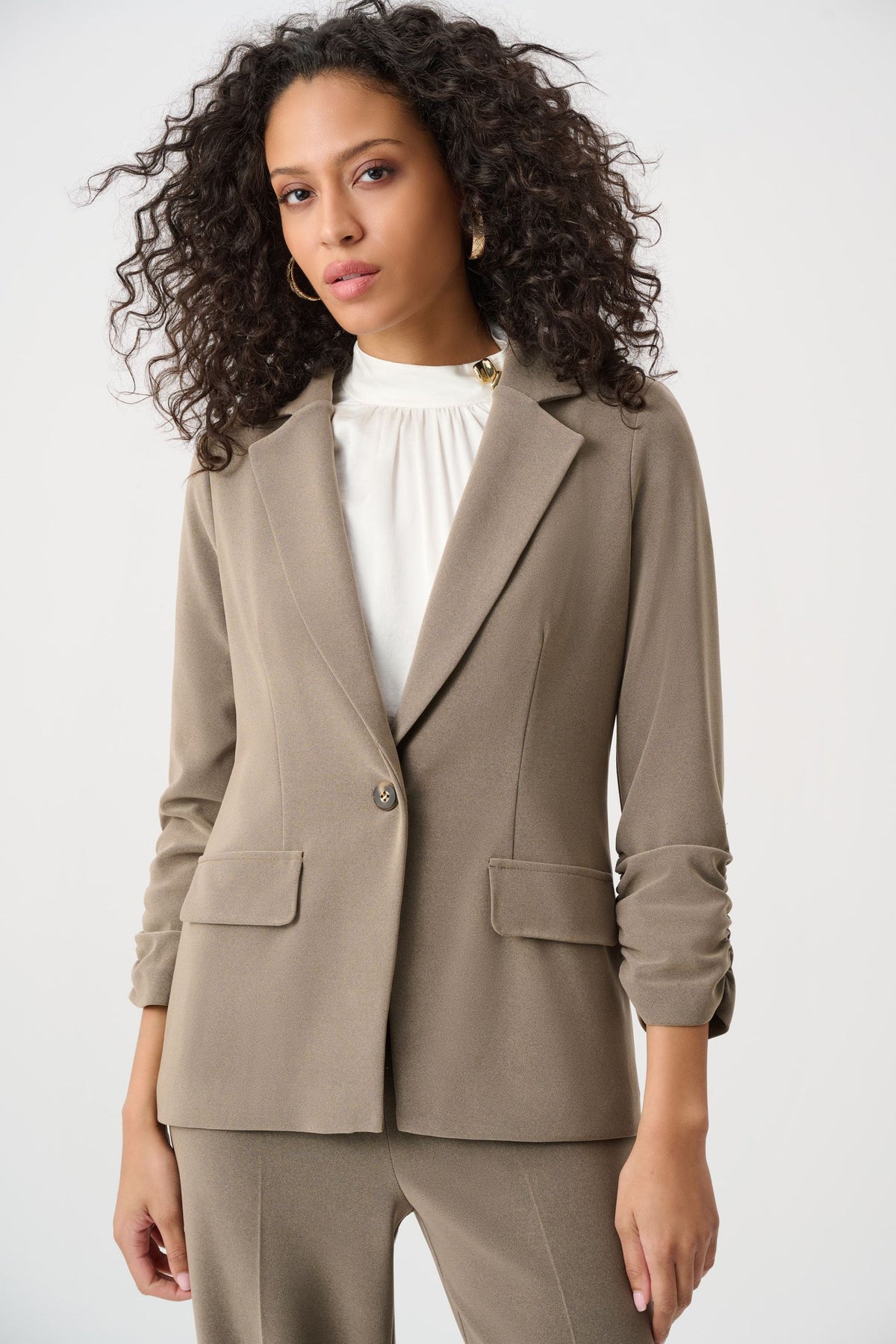 263144 Blazer dritto in maglia effetto seta mélange