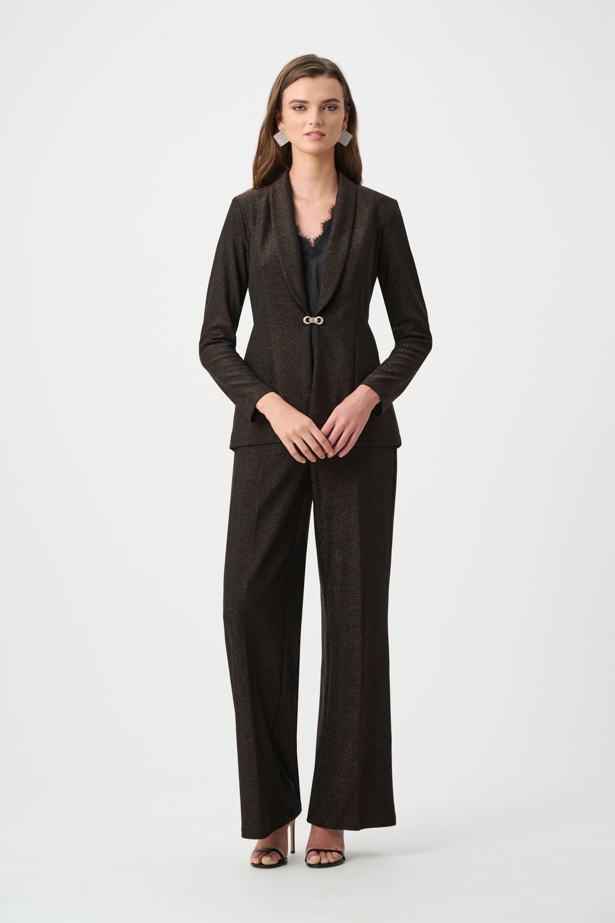 263736 Signature | Blazer aderente in maglia scintillante con colletto sciallato