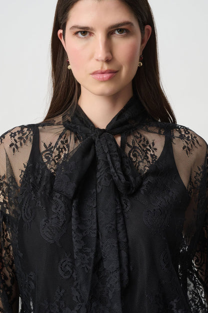 264222 Pizzo Collo arcuato Blusa