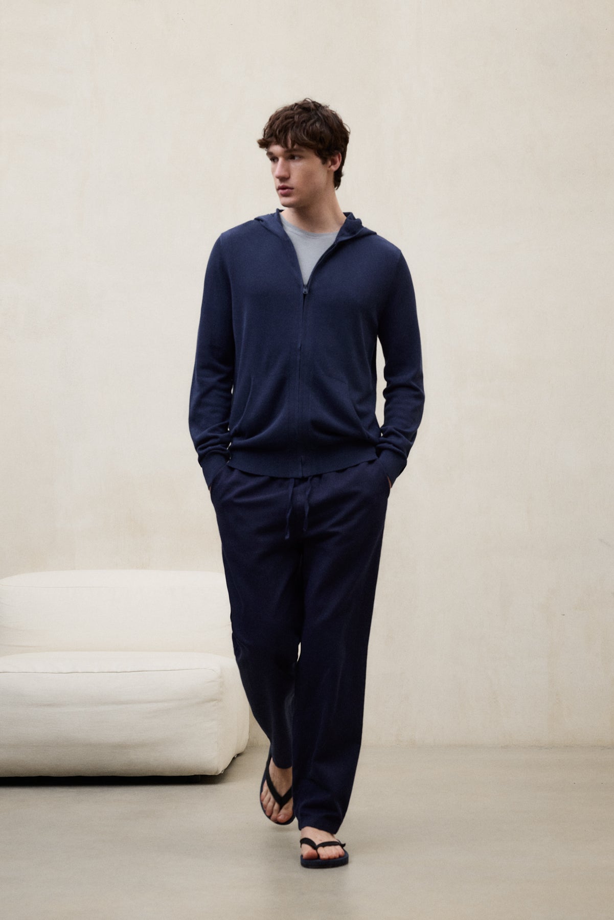 DEEP NAVY 161