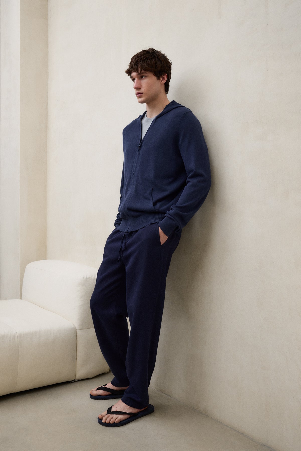 DEEP NAVY 161