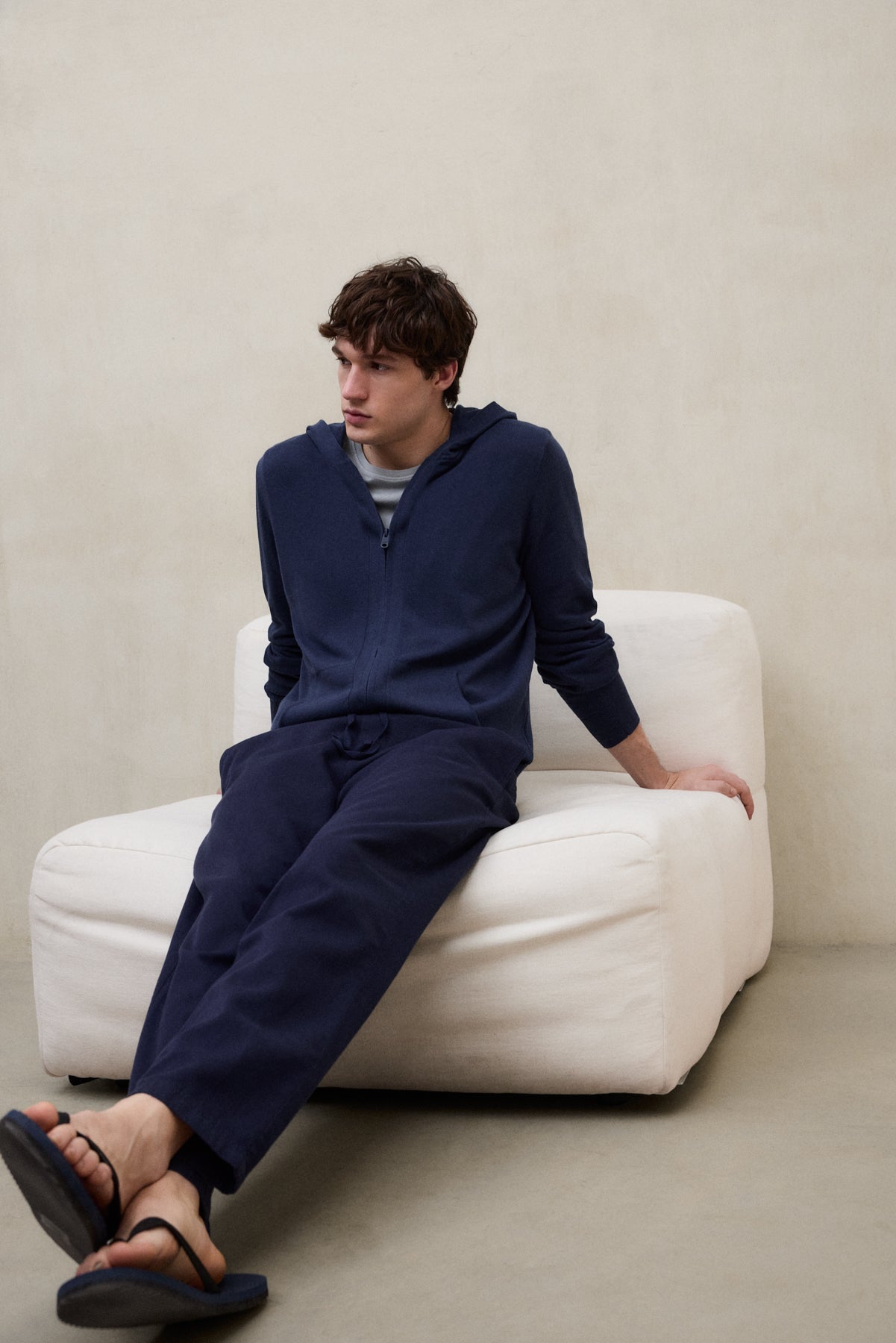 DEEP NAVY 161