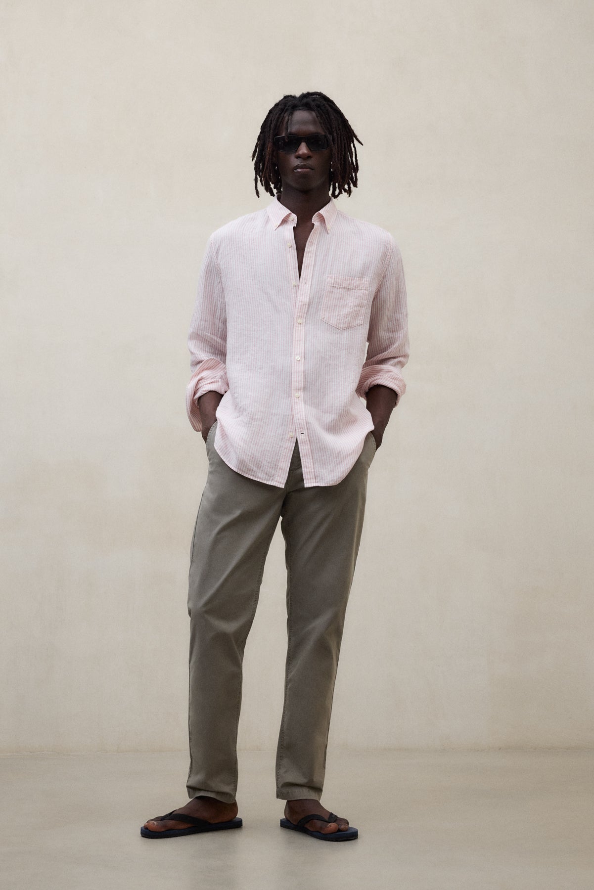 WHITE / LIGHT PINK 174