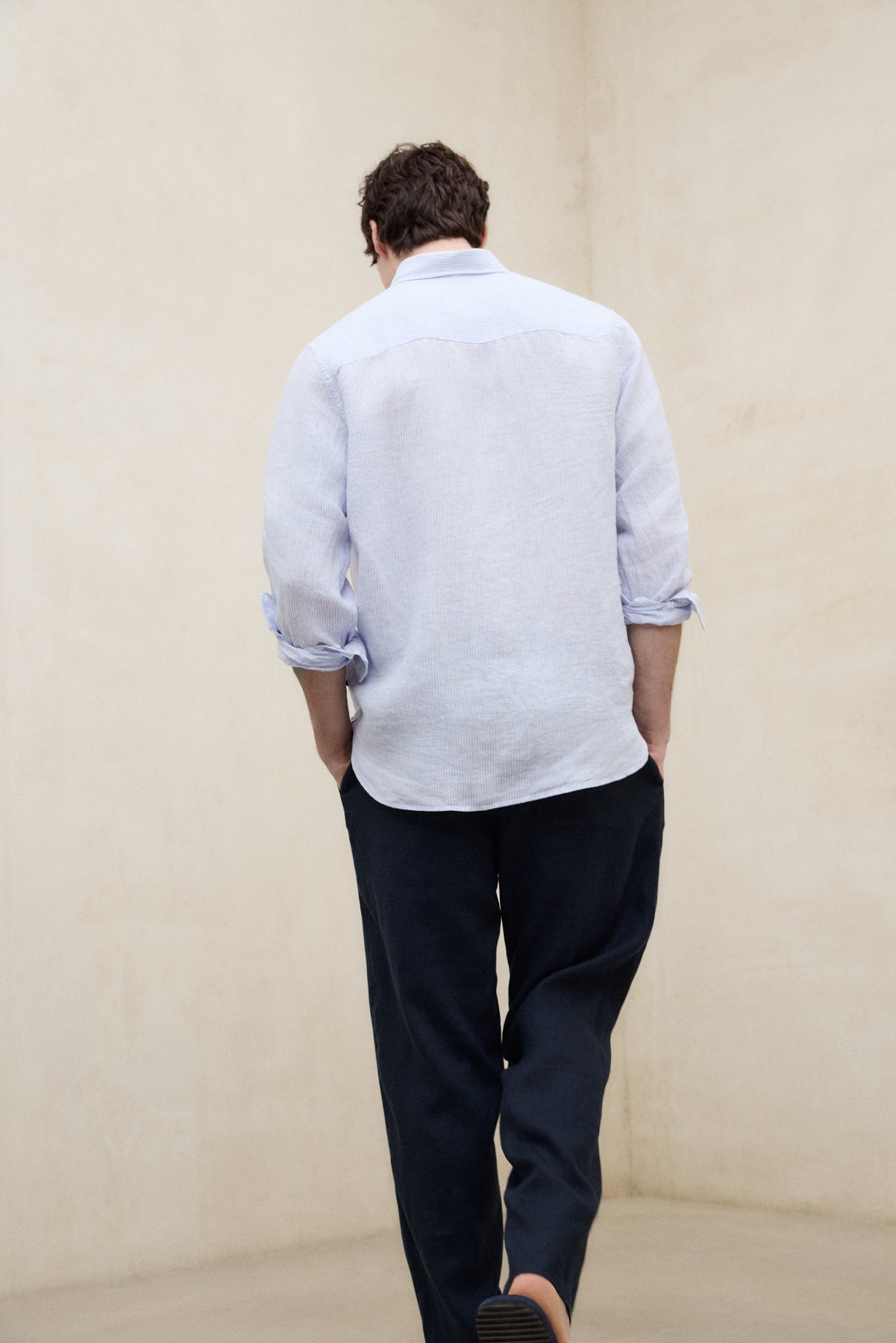 WHITE SKY BLUE STRIPES 836