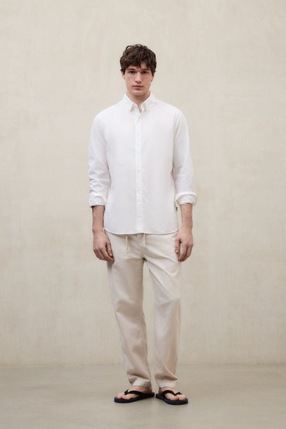 WHITE 000