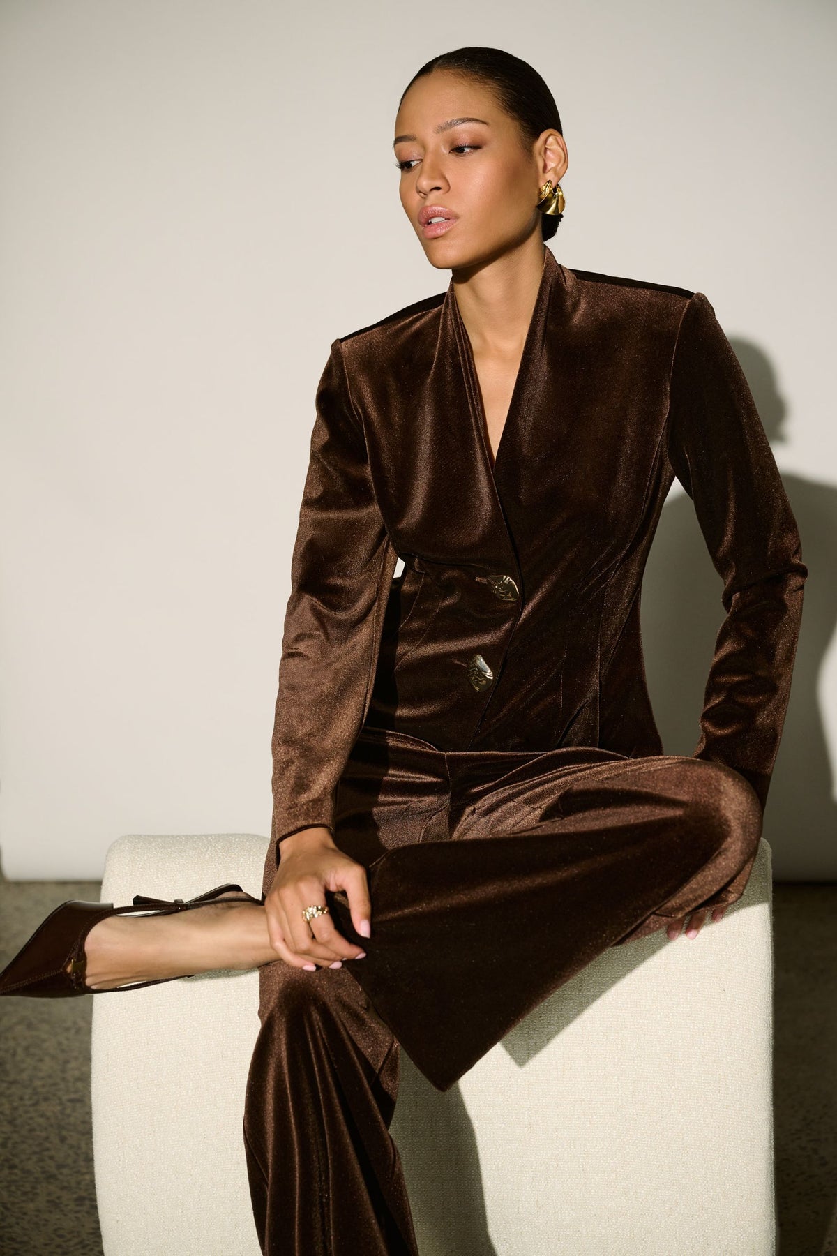 264154 Blazer aderente in velluto