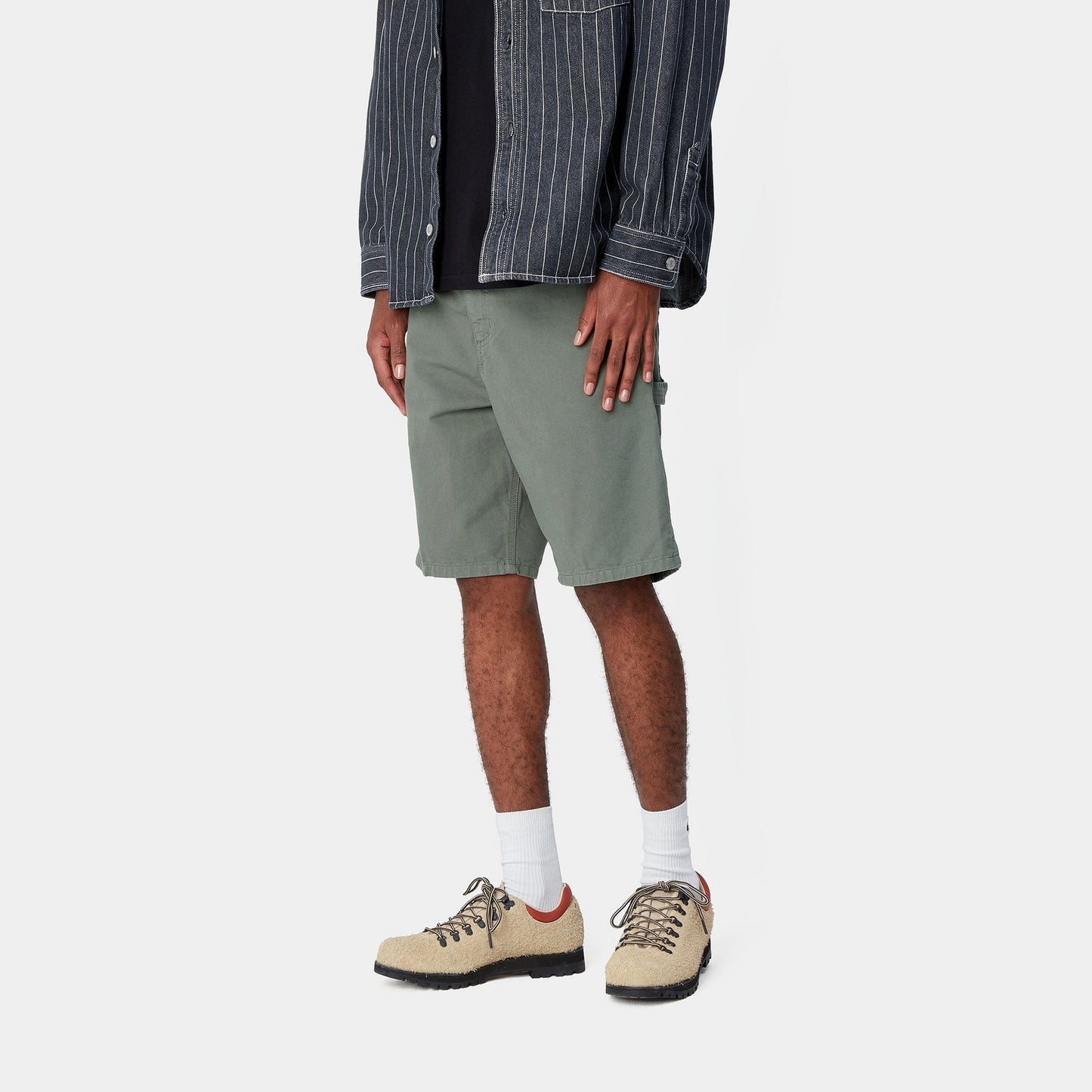 Single Knee Short