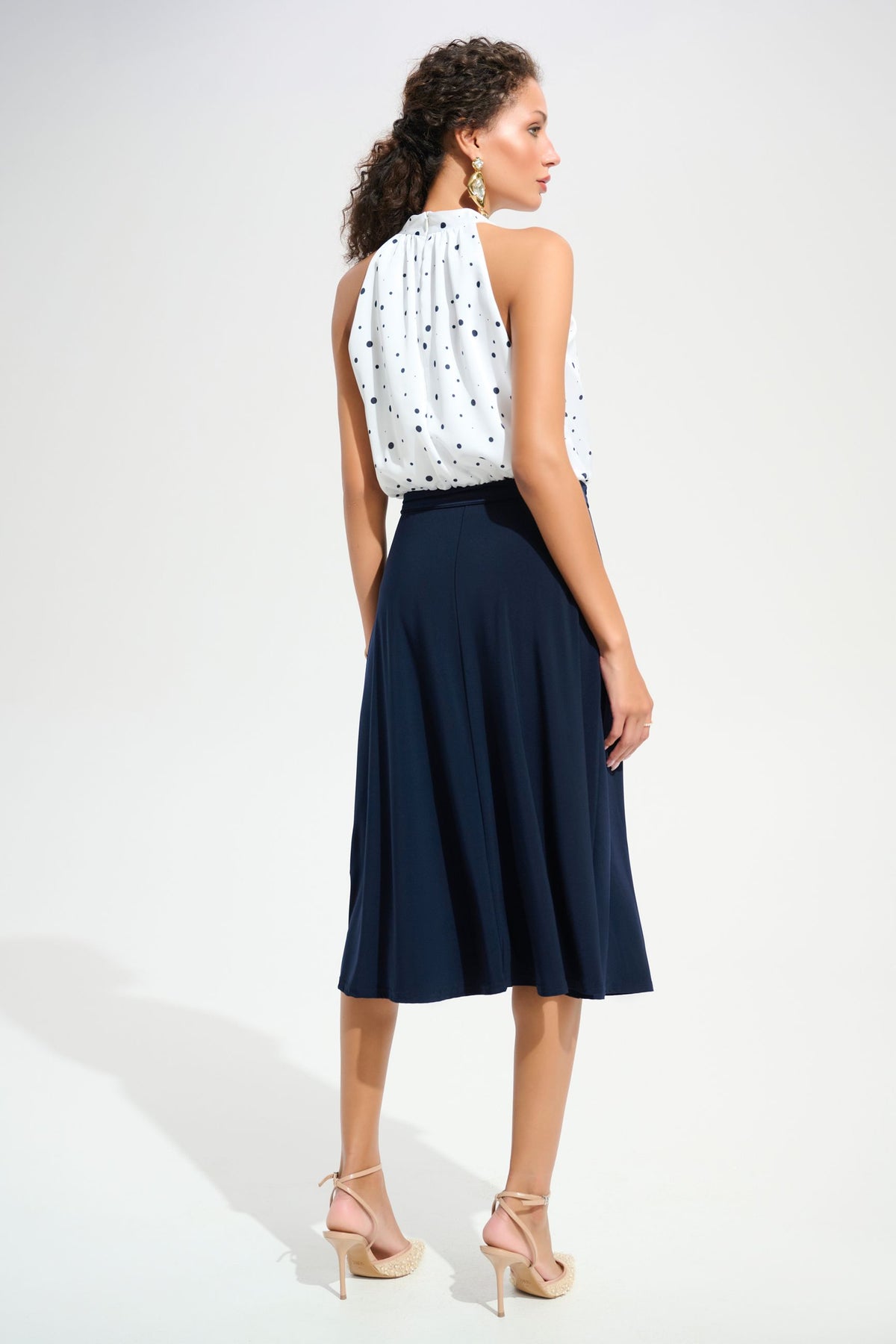 261750 Signature | Abito a trapezio in raso riciclato a pois con gonna in maglia setosa